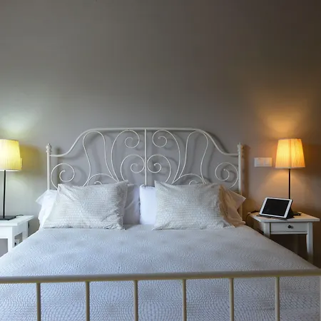 Md Modern - Jardines Hotel *