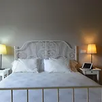 Md Modern - Jardines Hotel *